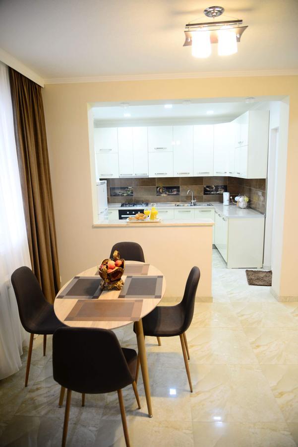 Gng Apartment Tbilisi Bagian luar foto