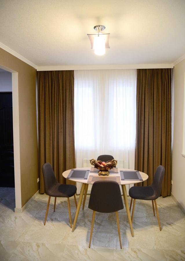 Gng Apartment Tbilisi Bagian luar foto