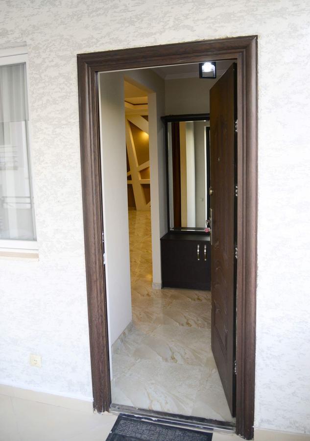 Gng Apartment Tbilisi Bagian luar foto
