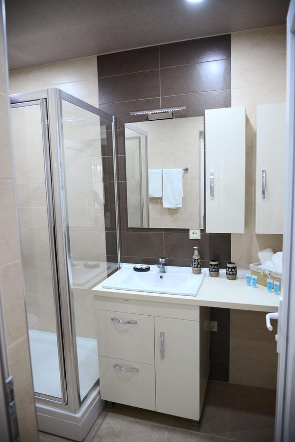 Gng Apartment Tbilisi Bagian luar foto